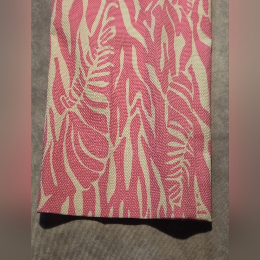 Lilly Pulitzer Palm Beach Fit Cropped Pants Pink Palm Sz 4 Gold Button Preppy - Picture 2 of 12
